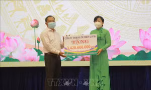 Long An: Tiếp nhận kinh phí hỗ trợ trẻ em mồ côi do COVID-19