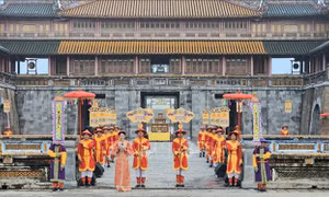 Công bố Festival Huế 2024 và tái hiện Lễ Ban sóc triều Nguyễn