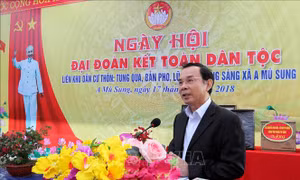 Bà con các dân tộc phải phối hợp tốt với Bộ đội biên phòng đảm bảo an ninh trật tự vùng biên giới