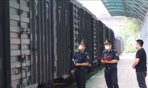 Bộ Công Thương lập đoàn kiểm tra kinh doanh tạm nhập, tái xuất tại 4 tỉnh biên giới
