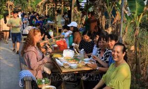 Đồng Tháp: Độc đáo chợ quê cuối tuần