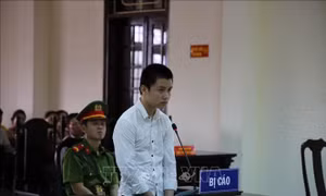Lĩnh án tù vì va chạm xe máy rồi giết người