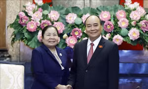 Không ngừng vun đắp cho mối quan hệ đoàn kết đặc biệt Việt Nam - Lào