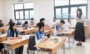 Cụm thí sinh đạt nhiều điểm 10 Toán là của Trường THPT chuyên Nguyễn Tất Thành, Lào Cai