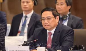 Thủ tướng Phạm Minh Chính tọa đàm với các hiệp hội doanh nghiệp và tập đoàn lớn của Hàn Quốc