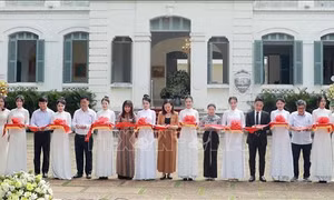 Giới thiệu gần 100 kiệt tác hội họa thế giới và Việt Nam