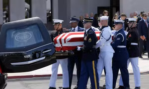 Mỹ tổ chức lễ truy điệu danh dự cố Thượng nghị sĩ John McCain
