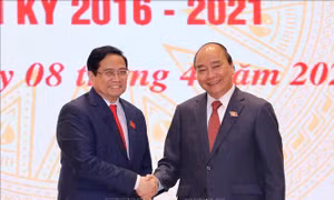 Chủ tịch nước Nguyễn Xuân Phúc, Thủ tướng Chính phủ Phạm Minh Chính dự Lễ bàn giao công việc của Thủ tướng Chính phủ