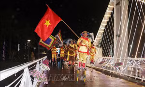 Phố đi bộ Nam Hòa ra mắt, thắp sáng không gian văn hóa Phố Hiến