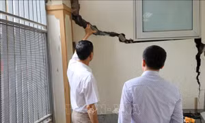 Vụ lún, nứt Khu đô thị Văn Phú: Sẽ kiểm điểm Chủ tịch UBND phường Phú La