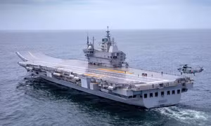 Ấn Độ phiên chế tàu sân bay lớn nhất trong lịch sử, trang bị hàng loạt vũ khí hạng nặng