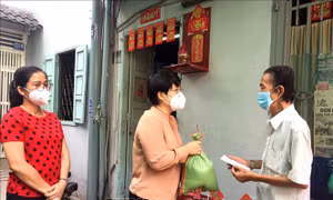 Đưa nhanh gói hỗ trợ đến với người nghèo