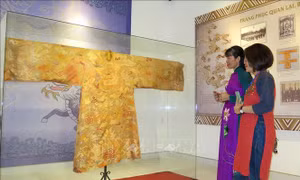 Triển lãm 'Chế độ Y quan triều Nguyễn' và Lễ hội 'Chợ quê ngày hội'