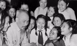 Khi con người là trung tâm của phát triển bền vững