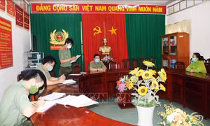 Vĩnh Long xử phạt người đăng tin sai sự thật về công tác phòng, chống dịch COVID-19
