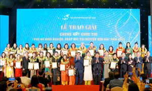 Thủ tướng: Cần lan tỏa khát vọng khởi nghiệp, đổi mới sáng tạo trong các tầng lớp phụ nữ