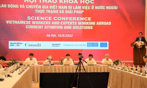 Hoàn thiện chính sách, pháp luật về công tác đưa lao động đi làm việc ở nước ngoài