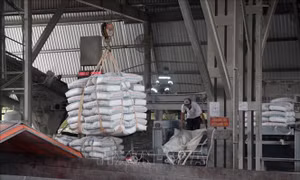 Giá vật liệu tăng chóng mặt, nhà thầu xây dựng trước nguy cơ 'vỡ trận'