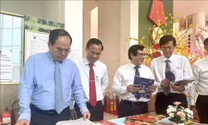 Đồng Nai: Hơn 300 ấn phẩm sách, báo tại Triển lãm Hội Báo Xuân