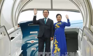 Chủ tịch nước Trần Đại Quang và Phu nhân rời Hà Nội đi thăm cấp Nhà nước tới Cộng hòa Ấn Độ