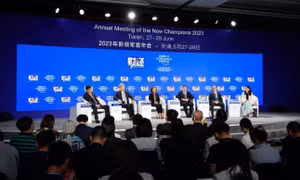 Diễn đàn Davos mùa Hè lần thứ 15 tiết kiệm năng lượng và giảm carbon