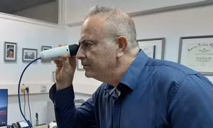 Israel phát minh thiết bị thử máu không cần kim tiêm để lấy mẫu