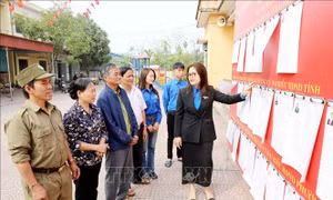 Tuổi trẻ xung kích hướng về ngày hội non sông