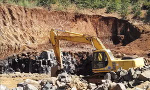 Doanh nghiệp khai thác đá bị phạt 120 triệu đồng do hết hạn giấy phép