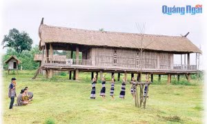 Quảng Ngãi cần sớm duy tu, sửa chữa khu nhà sàn Làng Teng
