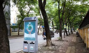 Cận cảnh thùng rác công nghệ bảo vệ môi trường bằng năng lượng tái tạo