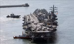 Iran tuyên bố tấn công loạt căn cứ Mỹ ở Trung Đông, phá huỷ cơ sở phục vụ tàu sân bay 