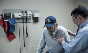 Mỹ hoàn trả 500 triệu USD cho gần 1 triệu người mua bảo hiểm Obamacare