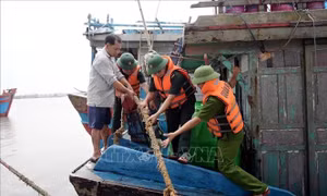 Ninh Bình: Tạm dừng đón khách du lịch bằng phương tiện thủy nội địa từ 13 giờ ngày 21/7