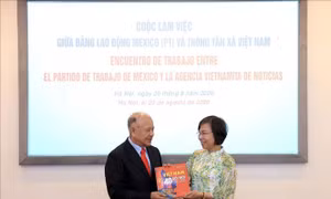 Thông tấn xã Việt Nam và Đảng Lao động Mexico tăng cường hợp tác