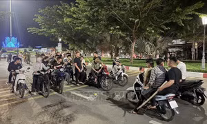 Khởi tố thanh thiếu niên gây rối trật tự công cộng