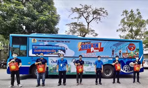 Hà Nội hỗ trợ khẩn cấp người lao động bị ảnh hưởng bởi dịch COVID-19