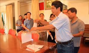 Chung tay hỗ trợ đồng bào bị ảnh hưởng do bão Yagi
