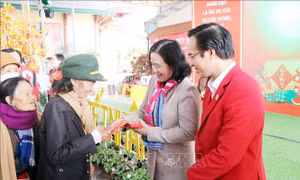 'Tết nhân ái' với người có hoàn cảnh khó khăn ở Hải Dương
