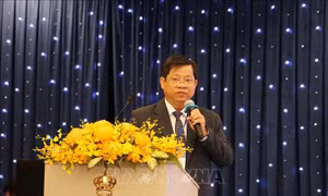 Phần lớn người bị ung thư đến bệnh viện ở giai đoạn muộn