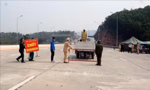 Gỡ bỏ 2 chốt kiểm soát phòng dịch COVID-19 tại đảo Cái Bầu, Quảng Ninh