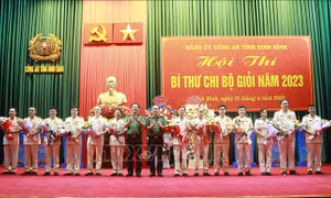 Công an Ninh Bình trao giải Hội thi Bí thư chi bộ giỏi 2023