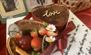 Thị trường Valentine: Xu hướng quà tặng thiết thực