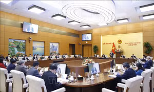 Ngày 21/12, tiếp tục Phiên họp thứ 6 của Ủy ban Thường vụ Quốc hội khóa XV