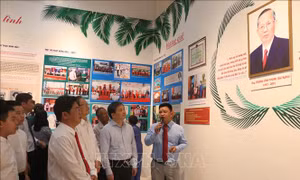 Trưng bày chuyên đề 'Trương Vĩnh Trọng - Trọn vẹn nghĩa tình'