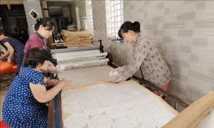 Nhộn nhịp làng nghề những ngày cận Tết