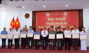 Xây dựng thế trận lòng dân vững chắc trong khu vực phòng thủ