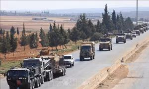 Syria lên án Thổ Nhĩ Kỳ đưa đoàn xe quân sự chở đầy đạn dược tới Idlib