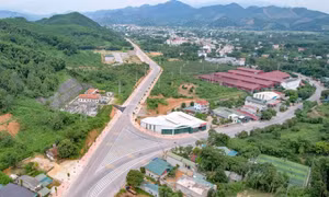 Tuyên Quang tạm dừng lưu thông qua tuyến đường tránh thị trấn Sơn Dương