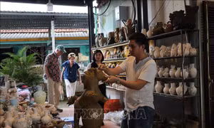 Chắt chiu hồn xưa, khơi dòng đường mới