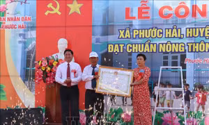 Ninh Thuận công nhận hai xã bãi ngang đầu tiên đạt chuẩn nông thôn mới